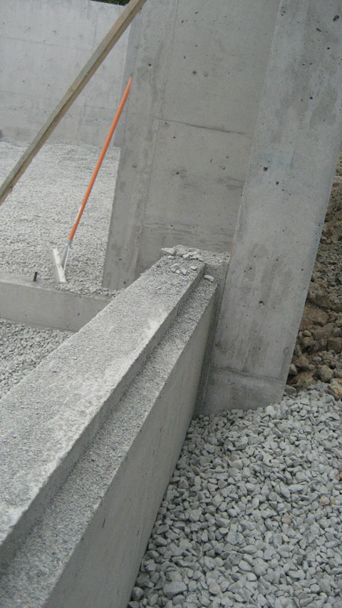 foundation-walls-corbel