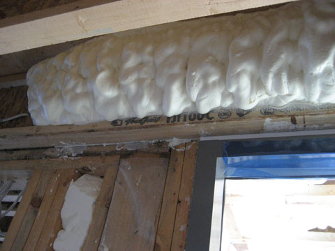 spray-foam-insulation-01